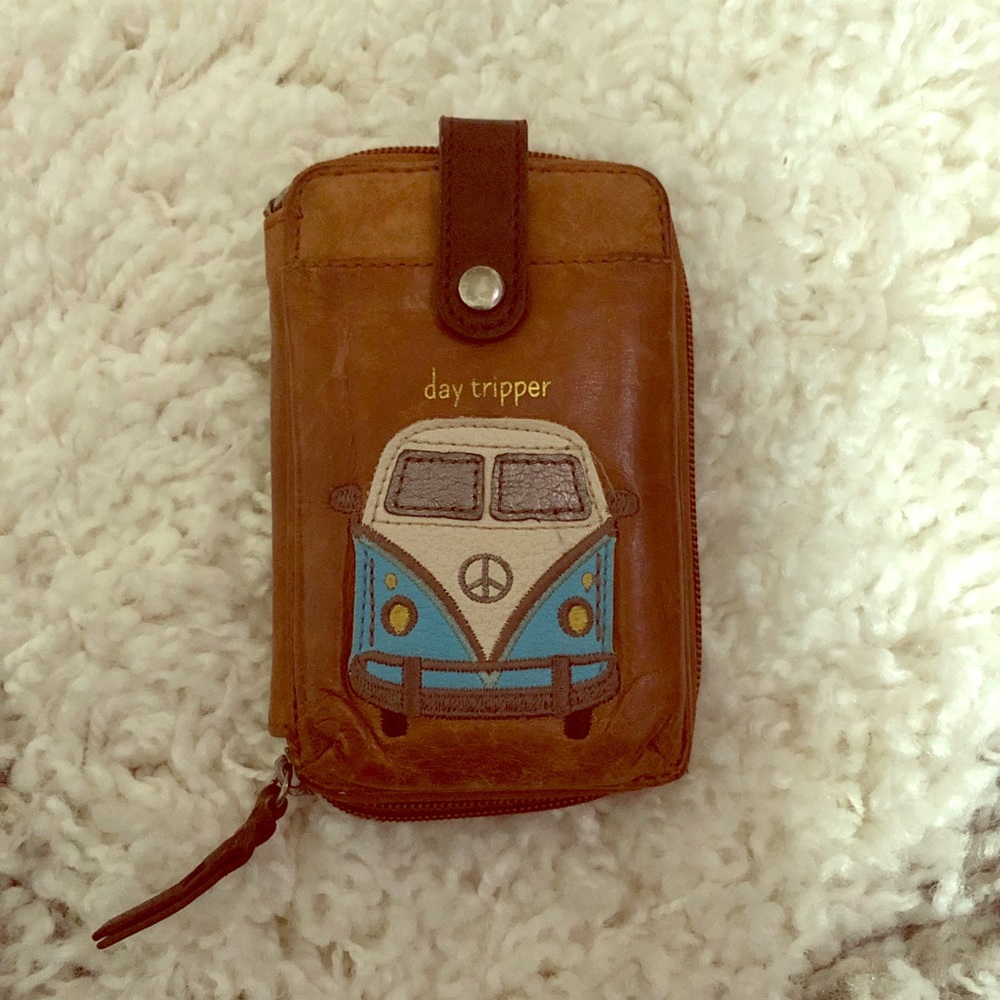 the Sak Wallet Day Tripper